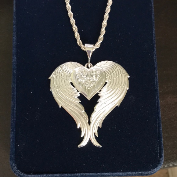 Montana Silversmiths Jewelry - Women’s necklace